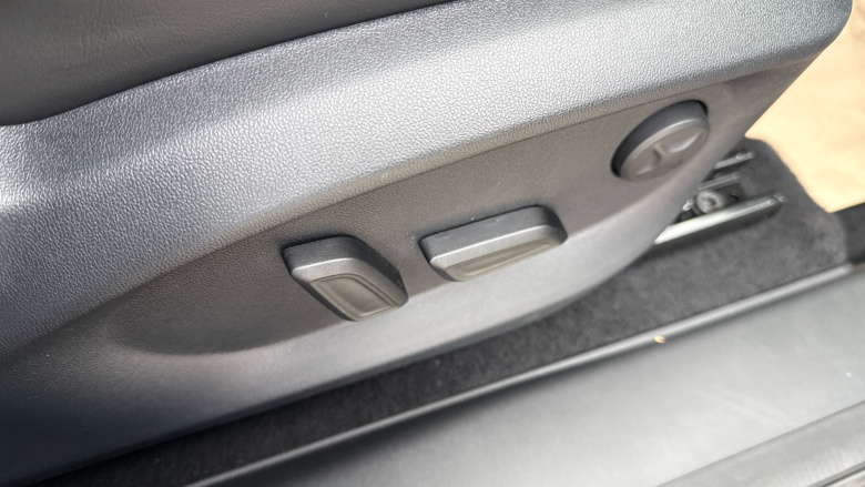 MG HS 1.5 T-GDI Trophy 5dr DCT Petrol Hatchback